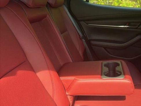 Used 2024 MAZDA MAZDA3 s image 26