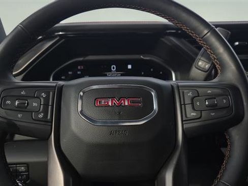 Used 2024 GMC Sierra 2500 AT4 w/ AT4 Premium Plus Package image 13