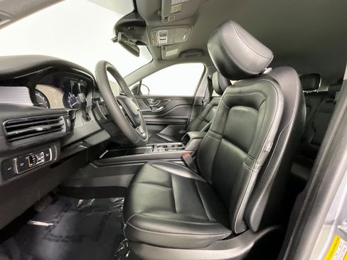 Certified 2022 Lincoln Corsair FWD image 16