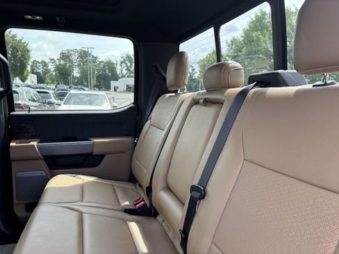 Used 2021 Ford F150 Lariat AWD/4WD image 33