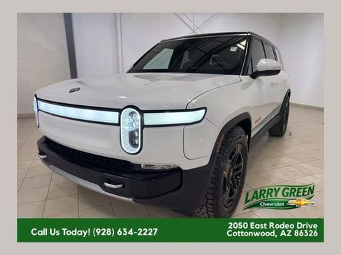 Used 2023 Rivian R1S Adventure AWD/4WD image 1