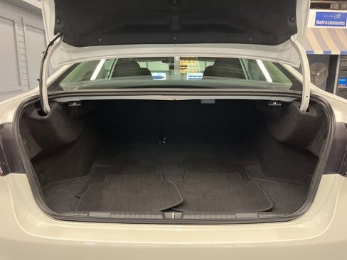 Used 2025 Subaru Legacy Premium image 34