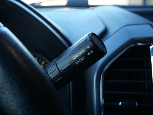 Used 2016 Ford F150 XLT w/ Equipment Group 302A Luxury image 20