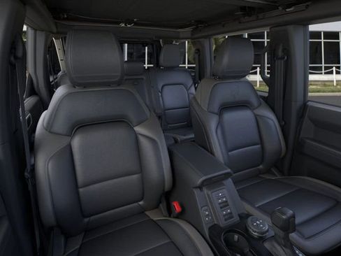 New 2026 Ford Bronco Outer Banks image 10