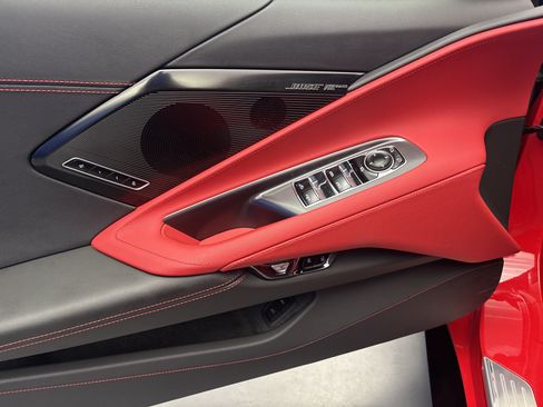 Used 2023 Chevrolet Corvette Stingray Preferred Conv w/ Z51 Performance Package RWD image 10