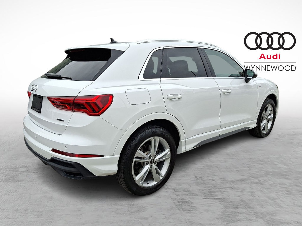 Used 2024 Audi Q3 2.0T Premium w/ Convenience Package AWD/4WD image 6