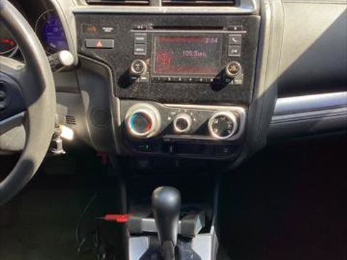 Used 2020 Honda Fit LX image 24