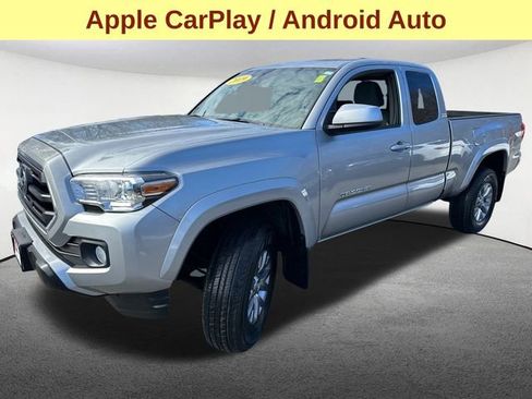 Certified 2019 Toyota Tacoma SR5 w/ SR5 Appearance Package (SM) image 5