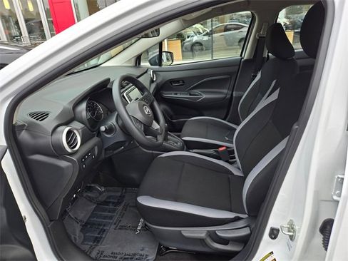 Used 2025 Nissan Versa S w/ Trunk Package image 15