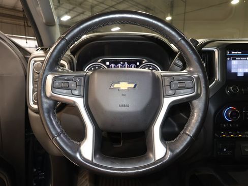 Certified 2020 Chevrolet Silverado 1500 LTZ w/ Technology Package image 10