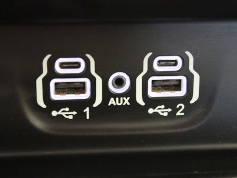 Used 2021 RAM 1500 Big Horn AWD/4WD image 19