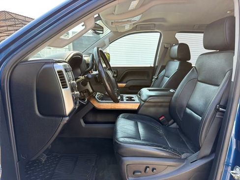 Used 2017 Chevrolet Silverado 2500 LTZ AWD/4WD image 11