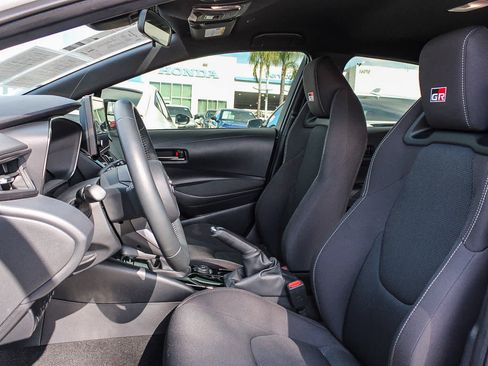 Used 2023 Toyota Corolla Core image 17