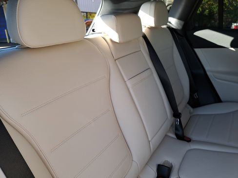 New 2026 Mercedes-Benz GLC 300 image 12