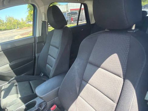 Used 2013 MAZDA CX-5 Touring w/ Touring Tech Pkg FWD image 9
