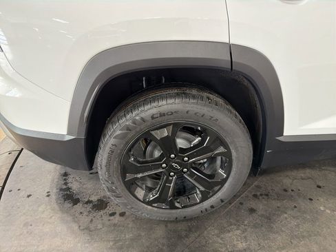 New 2026 Chevrolet Equinox LT w/ Convenience Package II image 38