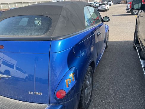 Used 2005 Chrysler PT Cruiser Touring image 13