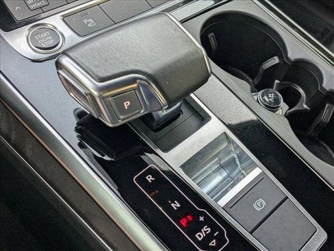 Certified 2021 Audi Q8 Premium w/ Black Optic Package AWD/4WD image 11
