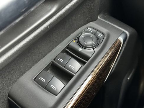Used 2021 GMC Sierra 1500 Elevation image 33