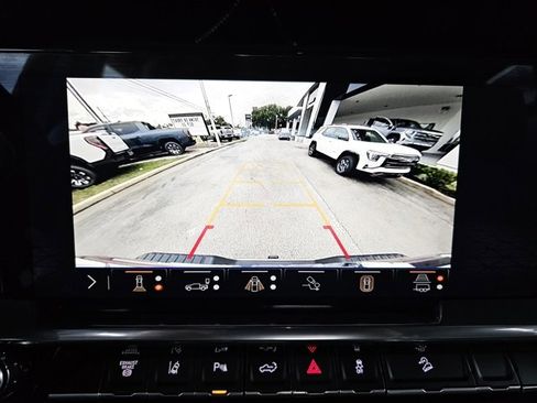 Used 2024 GMC Sierra 2500 SLT w/ SLT Premium Package image 33