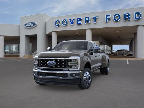 New 2026 Ford F450 King Ranch w/ Chrome Package AWD/4WD image 2
