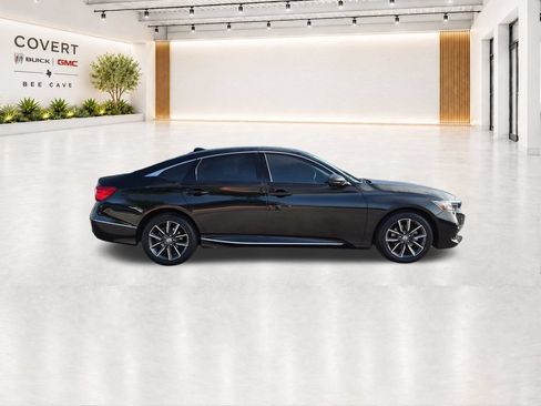 Used 2021 Honda Accord EX-L image 12