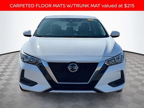 Used 2021 Nissan Sentra SV image 2