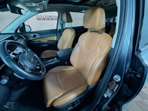 Used 2022 Kia Sorento SX Prestige w/ Rust Color Package image 22