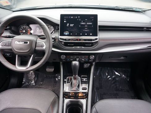 Used 2023 Jeep Compass Trailhawk AWD/4WD image 23