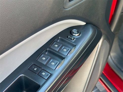 Used 2022 Chevrolet Colorado W/T w/ Custom Special Edition image 24