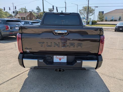 Used 2024 Toyota Tundra Limited image 6
