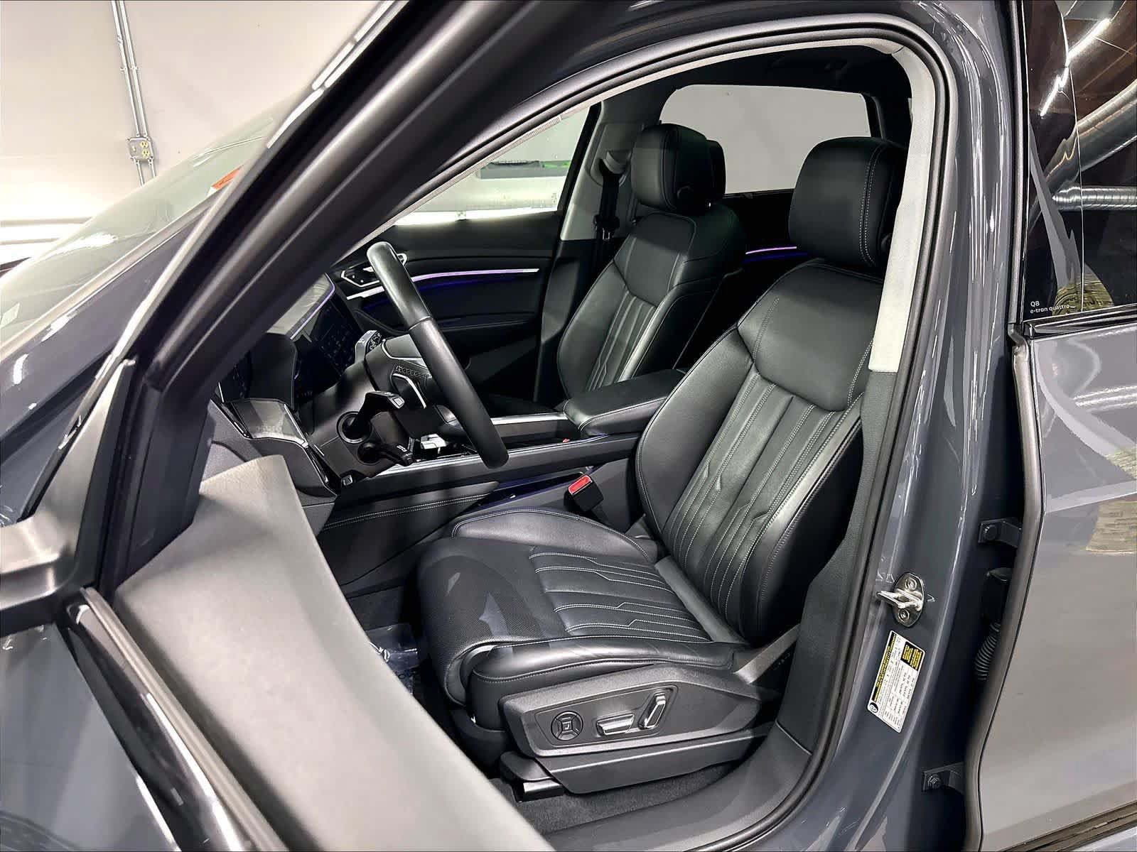 Used 2024 Audi Q8 e-tron Premium Plus w/ Prestige Package AWD/4WD image 26