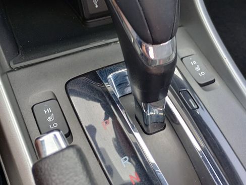 Used 2015 Honda Accord EX-L image 13