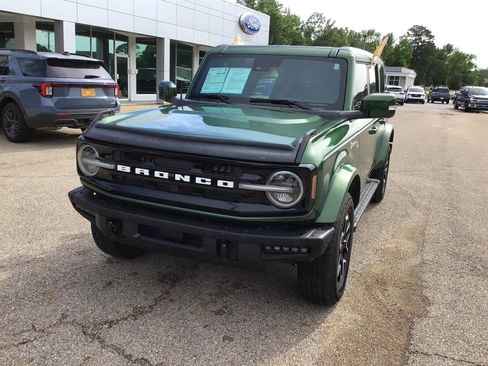Certified 2023 Ford Bronco Outer Banks AWD/4WD image 5
