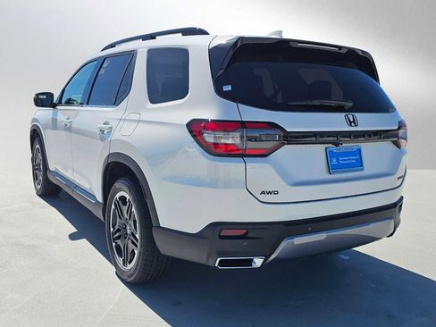 New 2026 Honda Pilot image 5