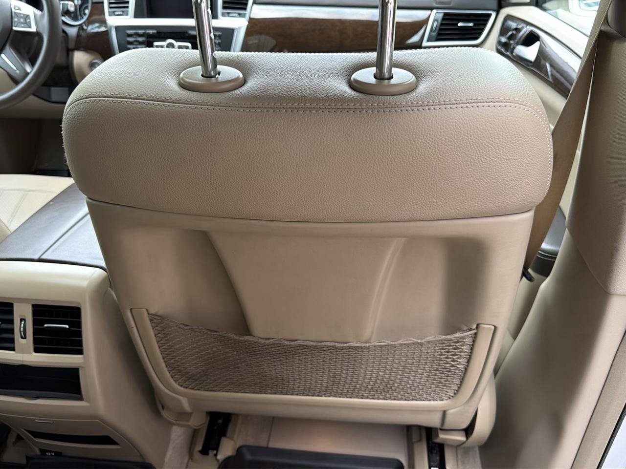 Used 2015 Mercedes-Benz GL 450 4MATIC image 29