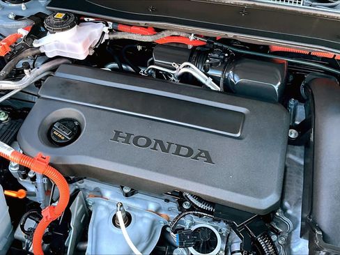 Used 2025 Honda CR-V Sport-L image 33