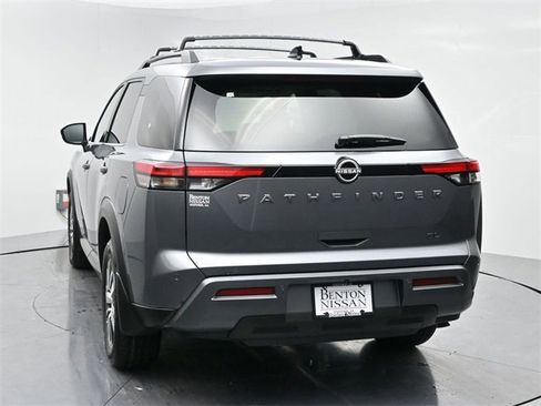 New 2026 Nissan Pathfinder SL image 19
