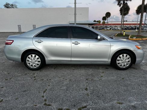 Used 2007 Toyota Camry CE image 5