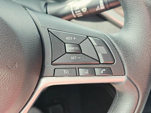 Used 2023 Nissan Altima 2.5 SV FWD image 21