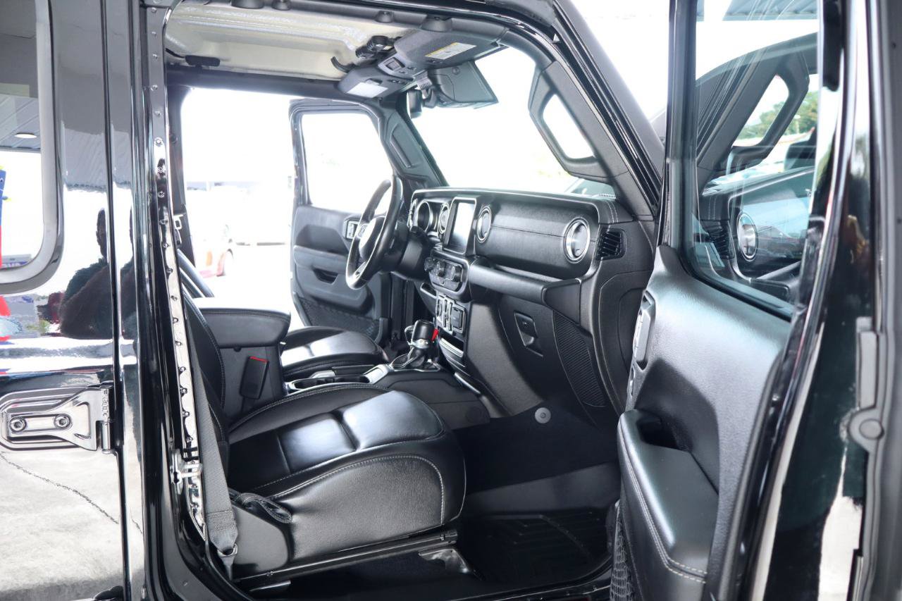 Used 2020 Jeep Gladiator Overland AWD/4WD image 40