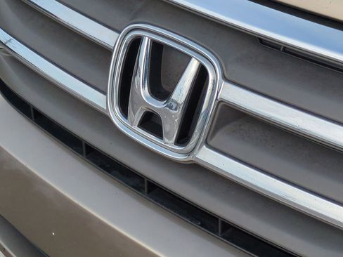 Used 2011 Honda Odyssey EX image 12