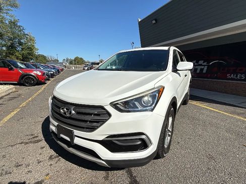 Used 2017 Hyundai Santa Fe Sport image 1
