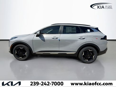 New 2026 Kia Sportage EX image 2