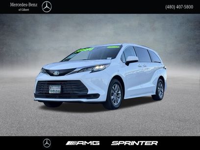 Used 2022 Toyota Sienna LE
