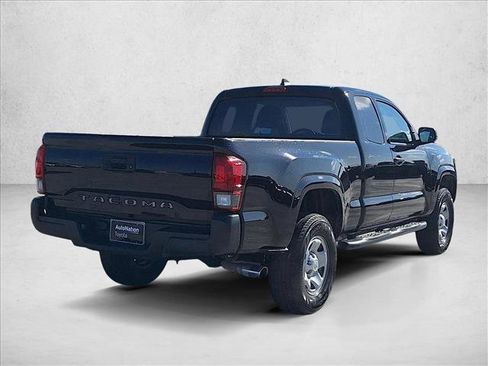 Used 2022 Toyota Tacoma SR RWD image 5