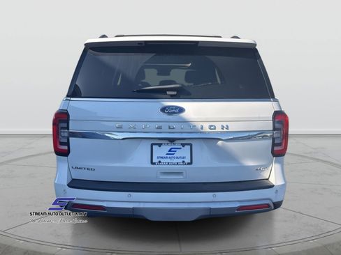 Used 2022 Ford Expedition Max Limited image 6