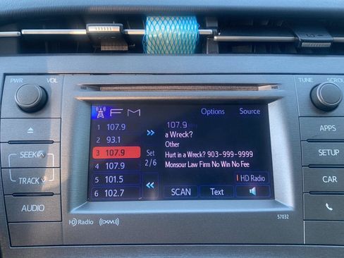 Used 2013 Toyota Prius Three image 6