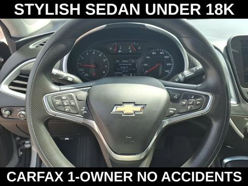 Used 2023 Chevrolet Malibu LT FWD image 19