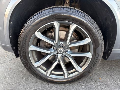 Used 2017 Volvo XC90 T6 Momentum w/ Vision Package AWD/4WD image 29